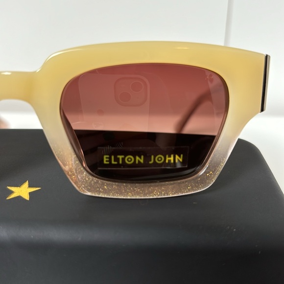 ☀️NWT Elton John Sunglasses Filmstar - Picture 2 of 7